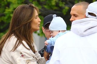 Karolina Gilon i syn. Ma kilka tygodni i juz jest gwiazdą