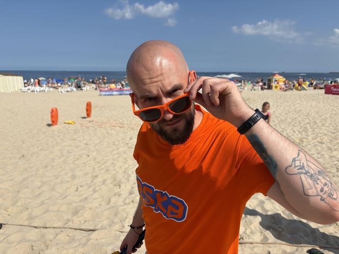 Bezpieczna Plaża z Unity Line 