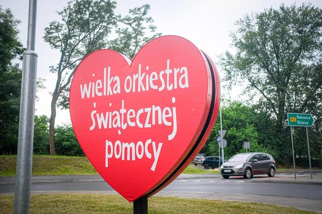 Jurek Owsiak przyjechał do Chorzowa. Oficjalnie otwarto rondo im. Fundacji WOŚP