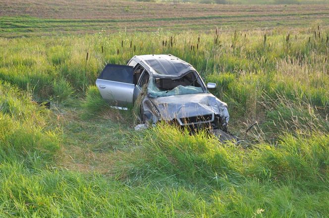 Tragiczny wypadek w Wozławkach. Zginął strażak z synkiem
