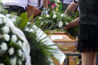 Pogrzeb sióstr zamordowanych w zamachu w Nicei