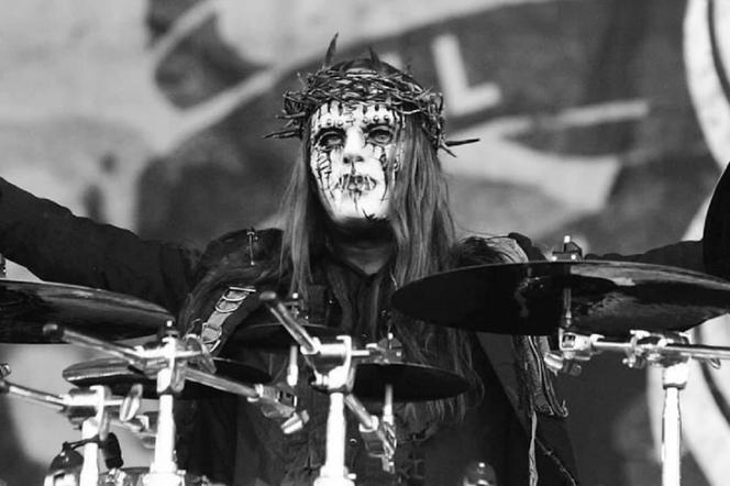 Joey Jordison nie żyje. SOAD, Metallica, Anthrax i inni wspominają zmarłego artystę