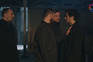 Czy Ferit przeżyje? Bohater Złotego chłopaka zostanie postrzelony w dramatycznych okolicznościach!