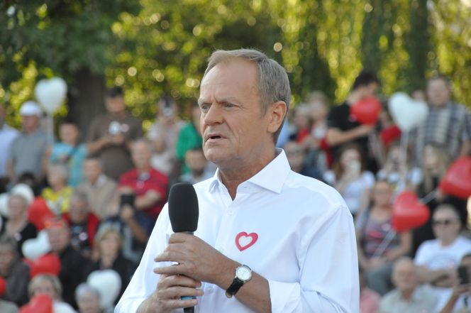 Donald Tusk, lider Platformy Obywatelskiej w Skarżysku-Kamiennej (Świętokrzyskie)