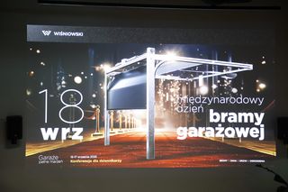 Pierwszy Międzynarodowy Dzień Bramy Garażowej. WIŚNIOWSKI inicjatorem nowego święta w branży budowlanej