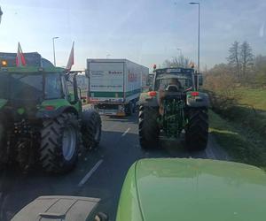 Wielki protest rolników wokół Wrocławia. Protestujący byli u prezydenta Jacka Sutryka   