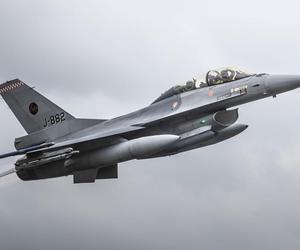 Holenderskie F-16 