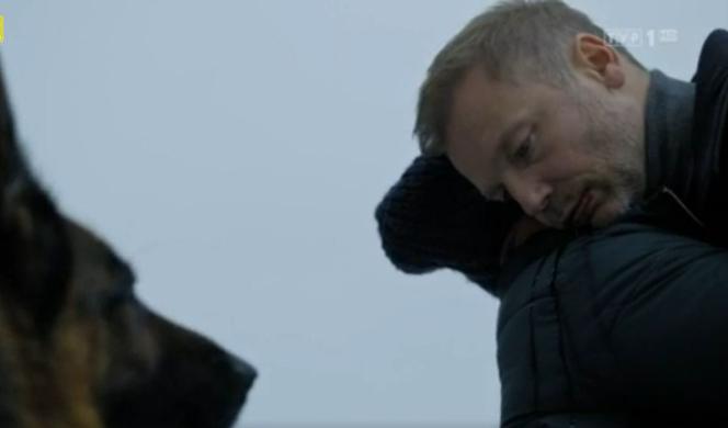 Komisarz Alex 16 odc. 197. Lucyna (Magdalena Walach), Piotr Górski (Krystian Wieczorek)	