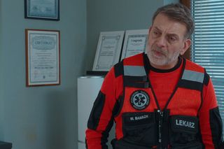 Na sygnale, odcinek 729: Dramat Wiktora. Ukryje przed wszystkimi, co tak naprawdę się z nim dzieje - ZDJĘCIA