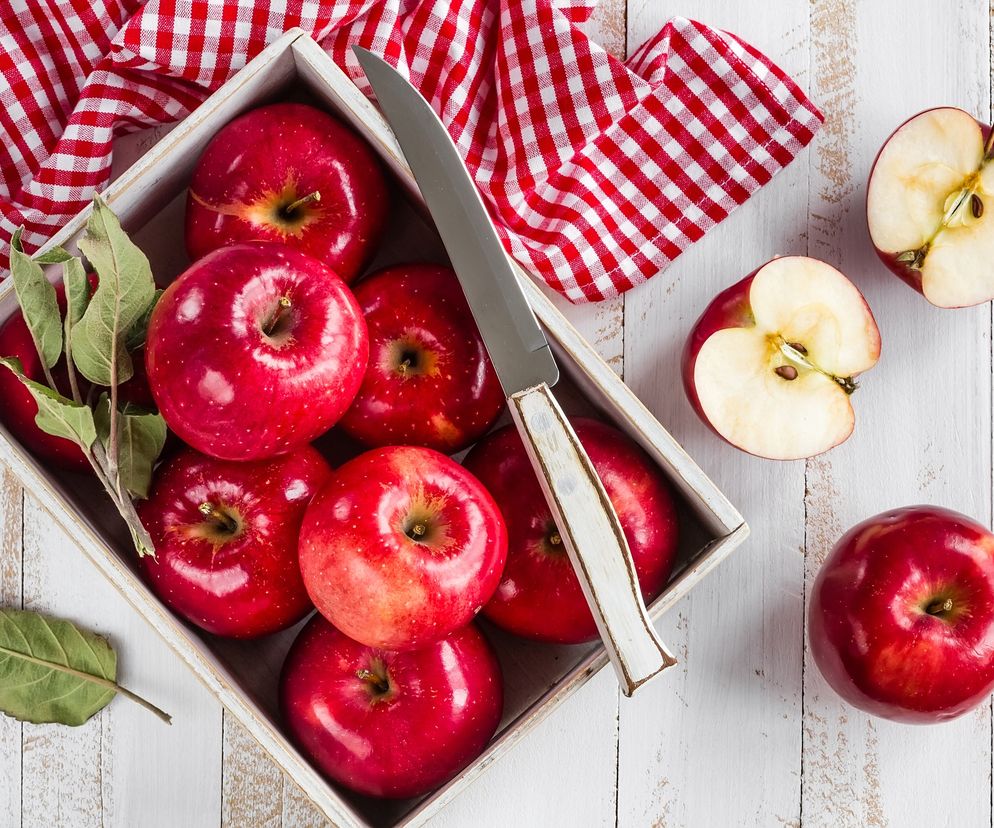 JABŁKA chronią przed zawałem i zaparciami, wzmacniają zęby, ułatwiają odchudzanie