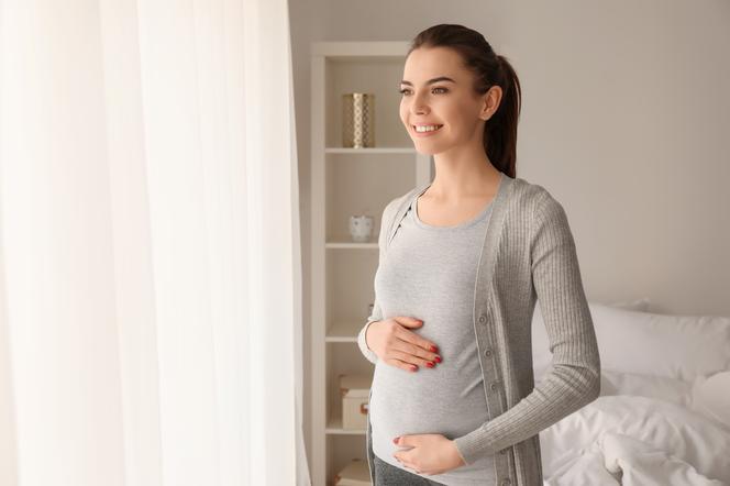 Co się dzieje w pierwszym trymestrze ciąży? Jak przebiega i kiedy kończy się 1 trymestr