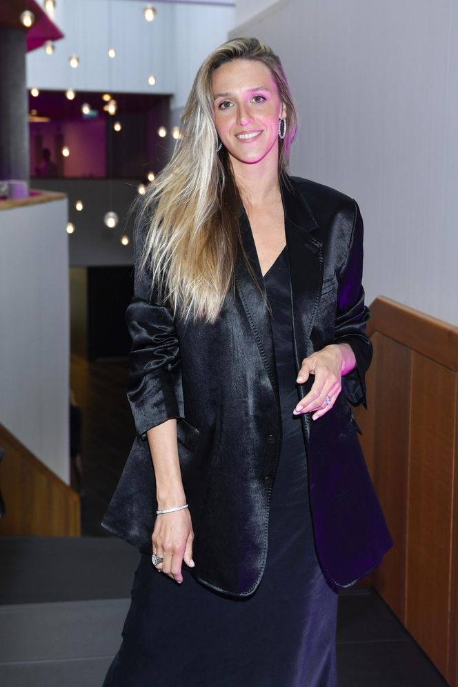Aleksandra Żebrowska pokazała zdjęcie z młodości. Internauci porównują ją do hollywoodzkich aktorów! 