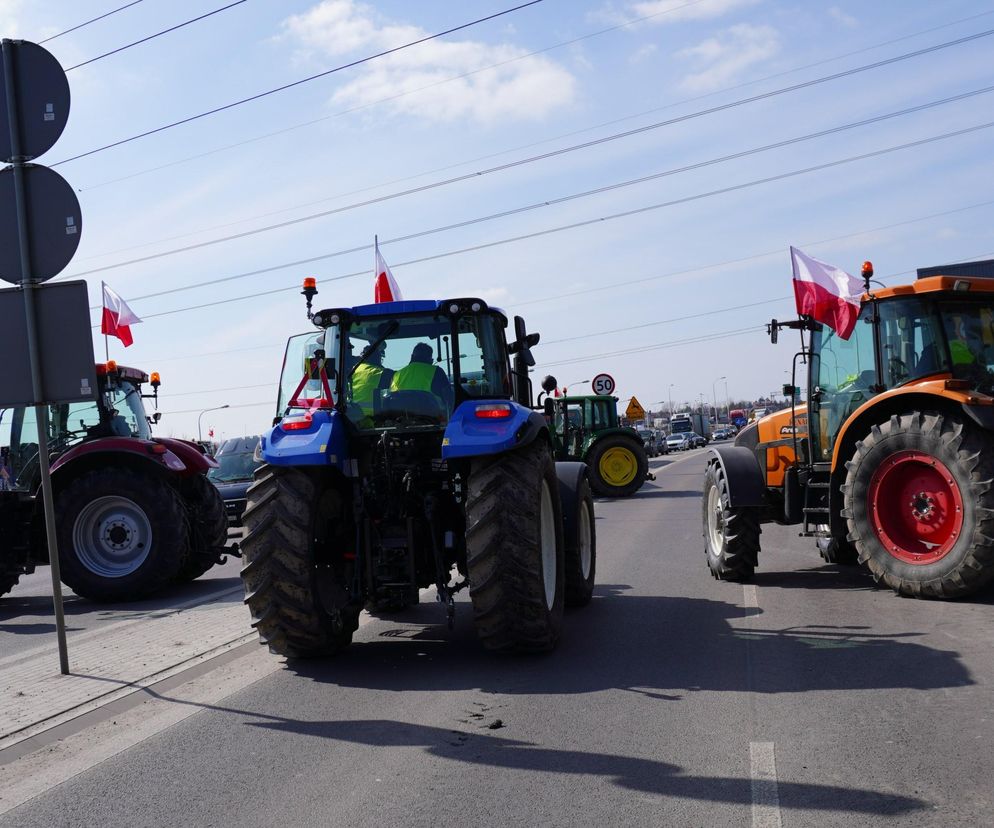 Protest rolników 21 marca na węźle Tatary w Lublinie