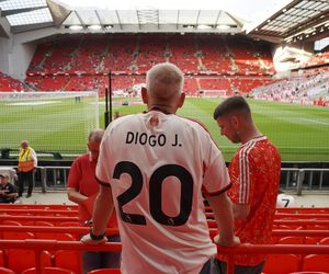 Tak kibice Liverpoolu upamiętnili Diego Jotę