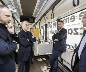 Produkcja autobusów wodorowych neso bus. Pojazdy są produkowane dla Gdańśka