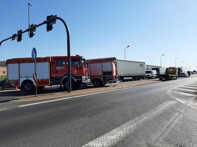 Kujawsko-Pomorskie: Karambol na DK 10! Sprawcą pijany kierowca ciężarówki [ZDJĘCIA] 