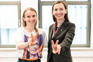 Sylwia Spurek z siostrą Anną