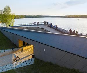 Przystań kajakowa nad jeziorem Paprocany oraz nabrzeże