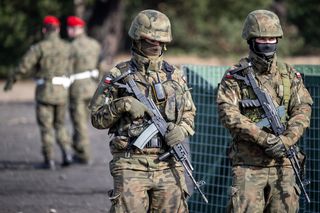 Pracowali podwójnie, ale emerytura tylko jedna. Poseł pyta o znikające składki ZUS żołnierzy