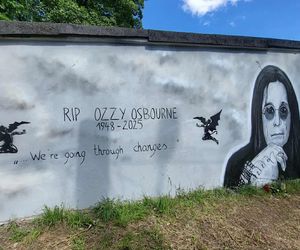 Mural Ozzy'ego Osbourne'a w Warszawie