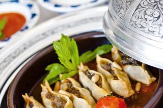 Tureckie pierogi manti.  Oryginalny przepis na manty - tureckie pierogi z mięsem