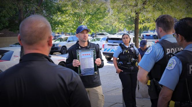 Robert Świderski pobiegnie w maratonie dla policjantów