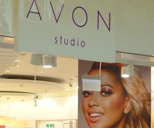 Avon znika z rynku? Jest wniosek o upadłość