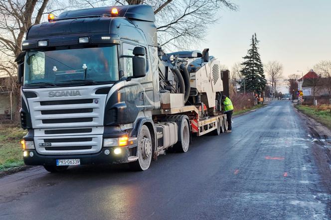 Ruszyła przebudowa drogi powiatowej w Kłodzie