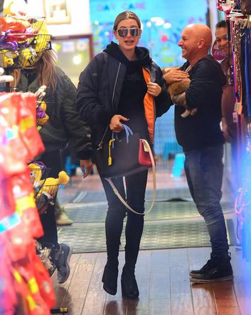 Hailey Baldwin i Kendall Jenner kupują psa