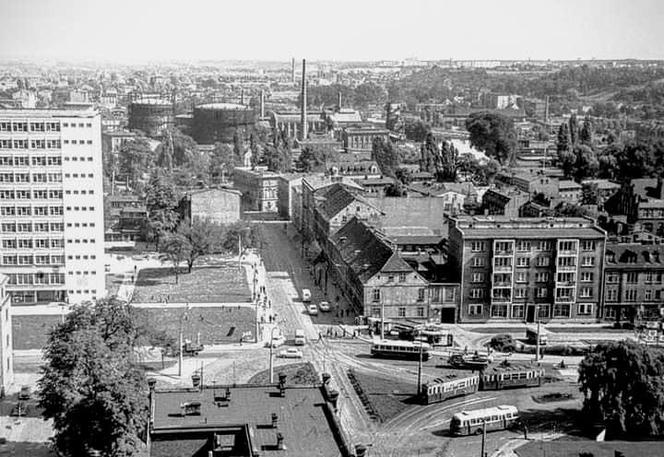 Bydgoszcz na czarno-białych pocztówkach z lat PRL. Niesamowite wspomnienia