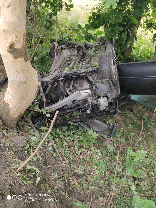 Wypadek w  Boniowicach. 21-latek i 12-latek zostali ciężko ranni