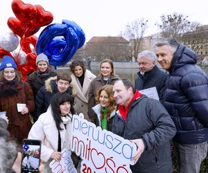 Zlot fanów serialu Pierwsza miłość. Mamy zdjęcia ze spotkania aktorów z widzami!