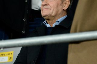 Donald Tusk przyleciał na mecz Litwa - Polska