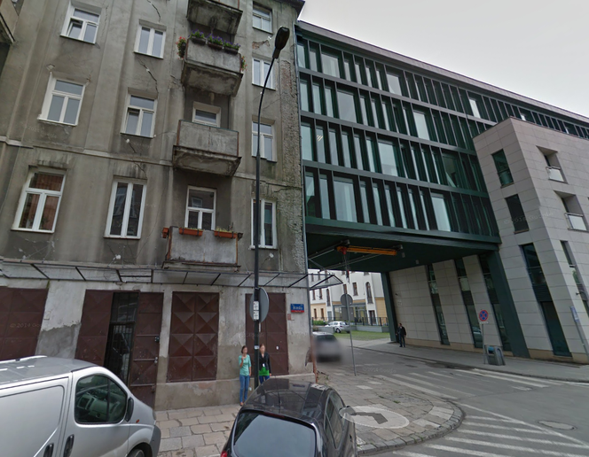 Takie projekty znajdziecie tylko w Warszawie! Zobaczcie najdziwniejsze budowle w stolicy [GALERIA]