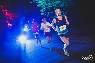 Setki maratończyków przebiegną nocą ulicami Szczecina. Trwa odliczanie do 8. Nocnego Maratonu Szczecińskiego