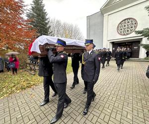 Przejmujący pogrzeb strażaka, który zginął podczas obławy na Grzegorza Borysa