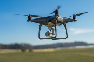 Wyścigi dronów: Duża prędkość, akrobacje w powietrzu i najnowsza technologia