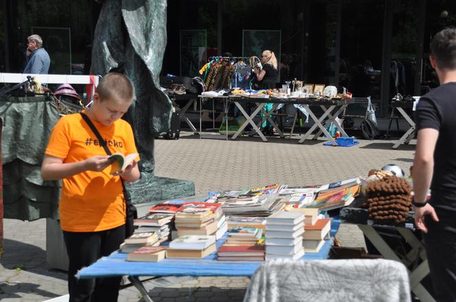 Wyprzedaż Garażowa obok Kieleckiego Centrum Kultury