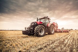 Ciągnik jak Ferrari, czy Lamborghini! Ciągniki rolników potrafią kosztować miliony