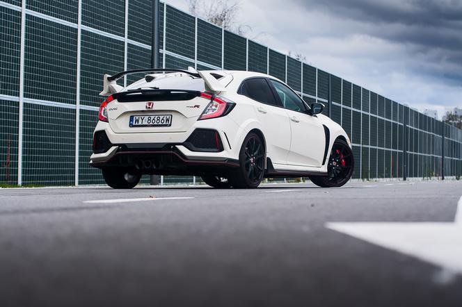 Honda Civic Type R 2.0 i-VTEC Turbo 320 KM