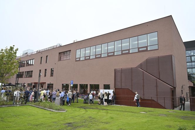 Rozpoczęcie roku w nowej szkole na Mokotowie. Zbudował ją deweloper