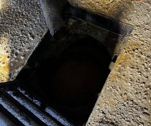 Alarm w Inowrocławiu! Ktoś zrzucił bardzo niebezpieczną substancję do kanalizacji