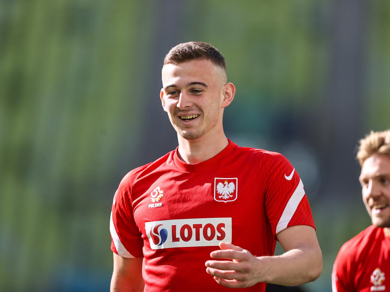 Rozmawialiśmy z pierwszymi trenerami Kacpra Kozłowskiego. Wyjawili istotne szczegóły, na to trzeba zwrócić uwagę