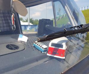 Osy kręciły kółka na stadionie żużlowym w Lesznie. Ogólnopolski zlot skuterów Osa Osieczna-Leszno 