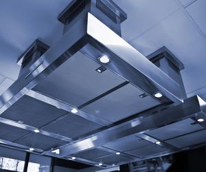 Jak ograniczyć hałas i wibracje emitowane przez instalacje HVAC?