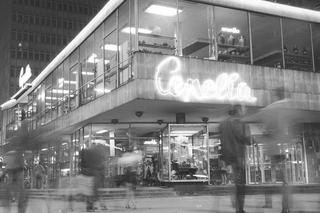 Pawilon Cepelii z ul. Marszałkowskiej 99/101 w Warszawie - w czasach PRL-u