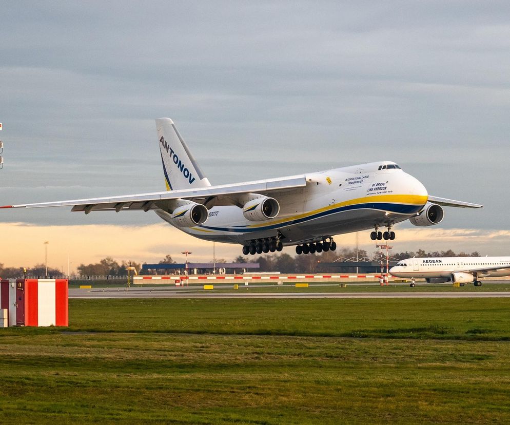 Antonov AN 124