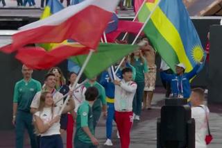 Tak wyglądali Julia Szeremeta i  Wiktor Głazunow w trakcie zamknięcia Igrzysk Olimpijskich. Poruszające sceny z Polakami!