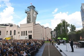 81. rocznica Powstania Warszawskiego. Prezydent Duda wręczył odznaczenia powstańcom