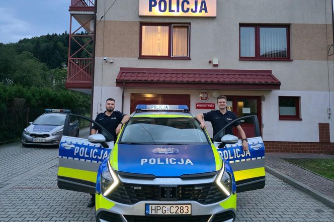 Policjanci z Komisariatu Policji w Czchowie znaleźli się w odpowiednim miejscu i w odpowiednim czasie